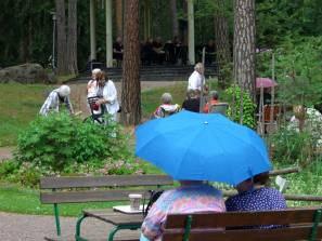 Succé i Stadsparken! D et är söndagen den 4 juli och denna dag är det dags för sommarens tredje utomhuskonsert i Stadsparken.