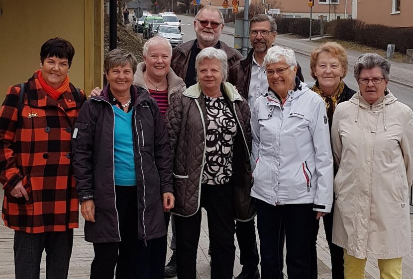 Nya styrelsen Från vänster: Laila Ahl, Yvonne Haglöf, Ingbritt Karlsson, Berit Boman, Hans Lundberg, Sten Halvarsson, Eva Lorenz, Britt Bergh, Maj-Britt Karlsson.