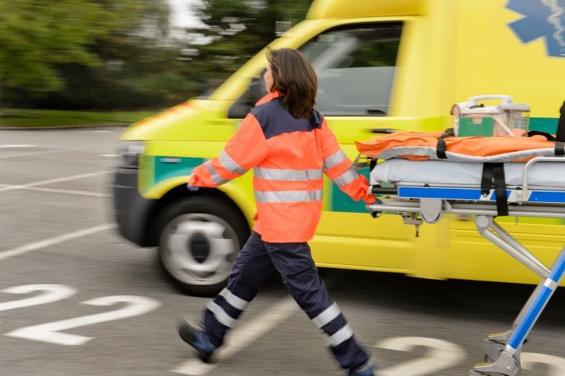 Ambulansen ska komma i tid Vid akut skada eller sjukdom är ambulansen den första delen i vårdkedjan.