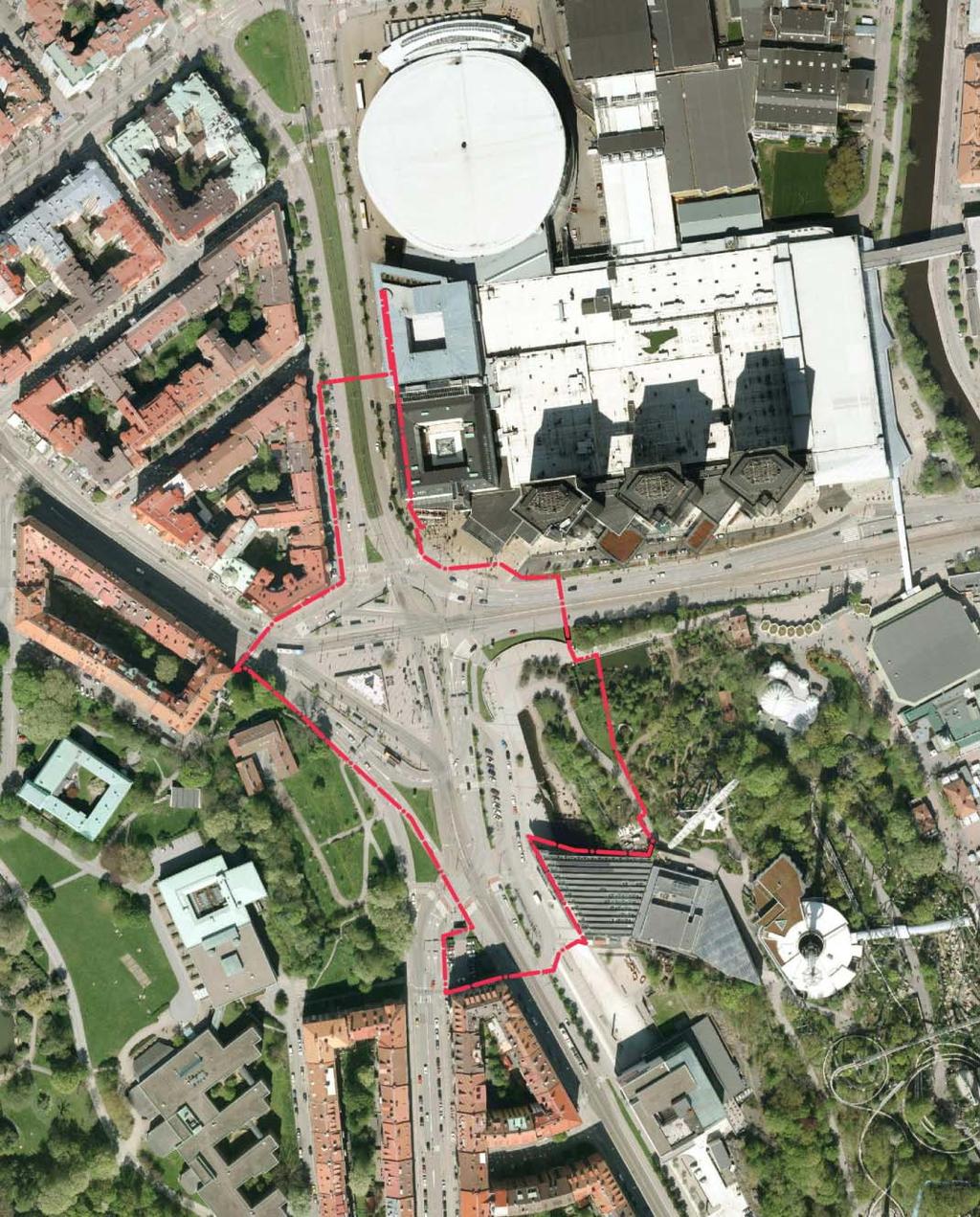 2 Förutsättningar Korsvägen är en av Göteborgs stora entrépunkter och är tidvis hårt belastad av omfattande såväl bil- och kollektivtrafik som gång- och cykeltrafik.