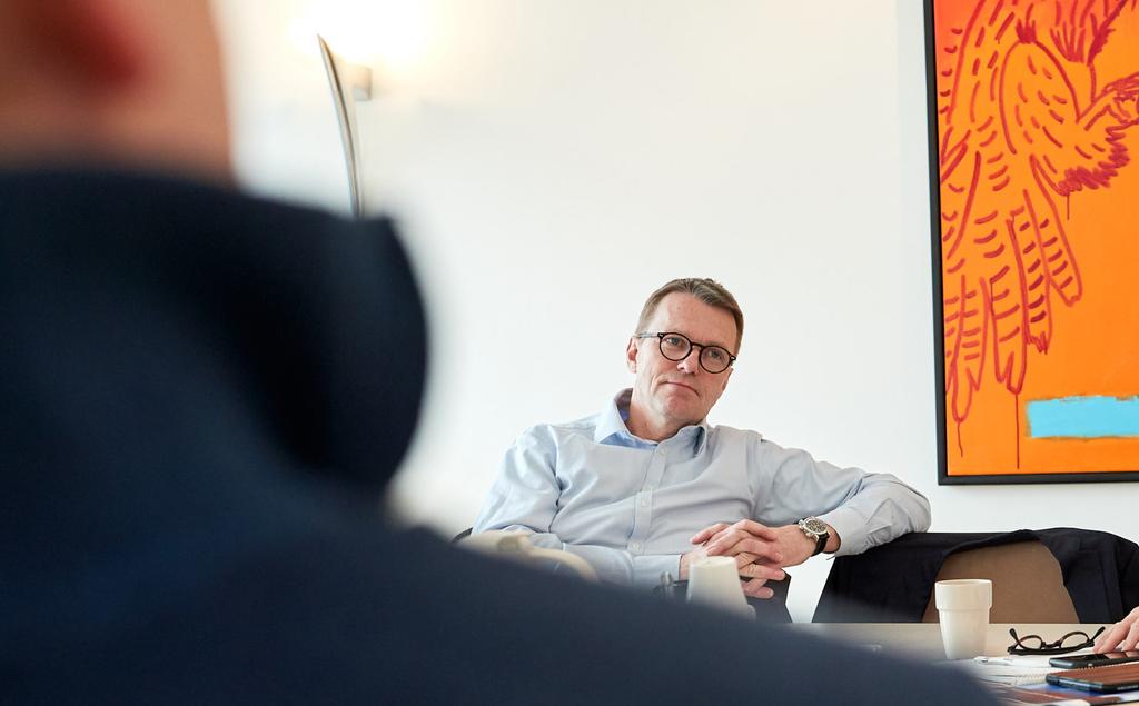 Finansiell rapport KONCERNEN INTÄKTER Koncernens nettoomsättning för den tremånadersperiod som slutade den 31 december 2017 var 3,2 MSEK jämfört med 111,0 MSEK under den tremånadersperiod som slutade