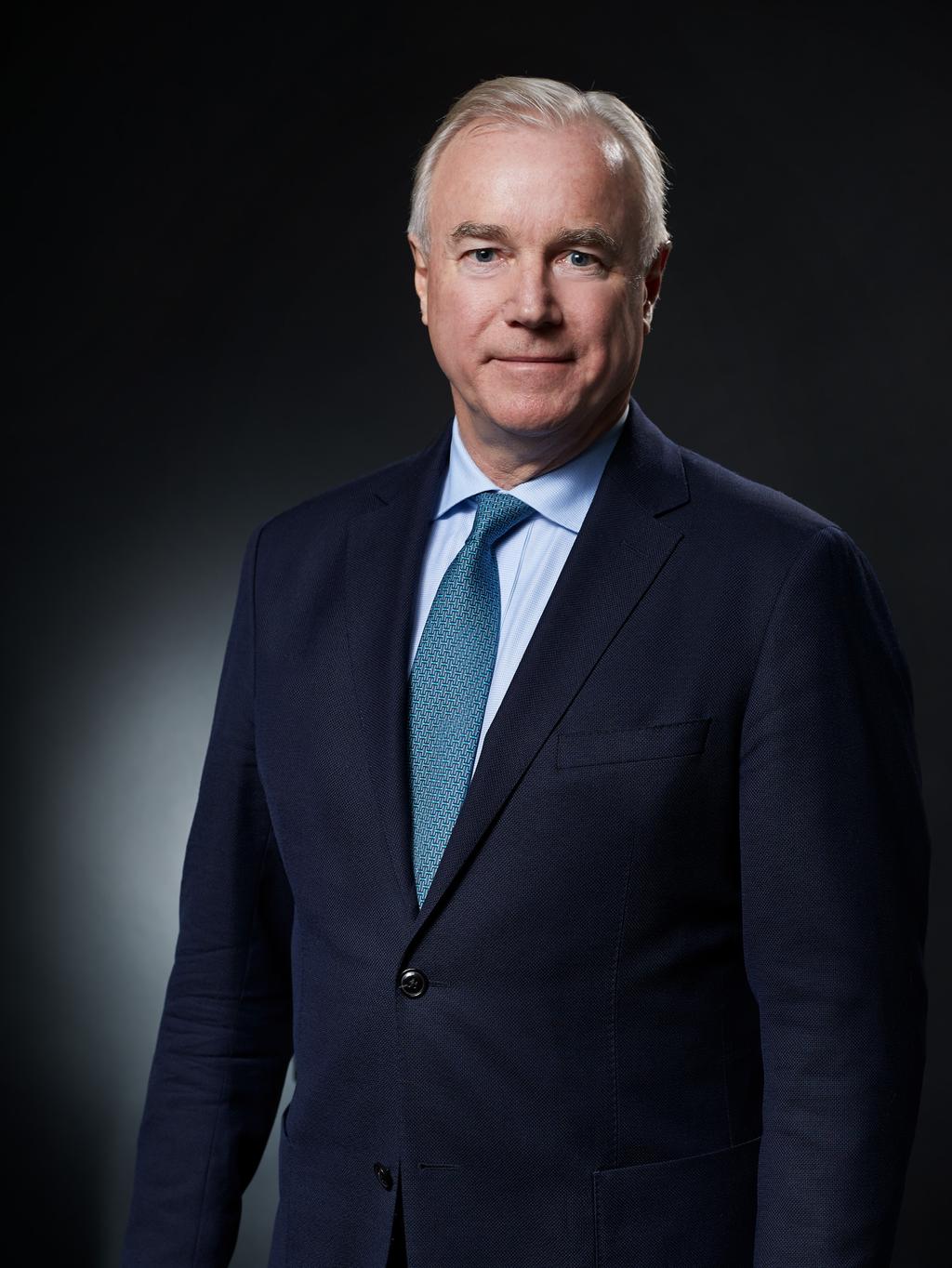 Ny styrelseledamot Fredrik Arp, Ledamot Född 1953. Fredrik har stor operativ erfarenhet, senast från posten som VD för Volvo Car Corporation, och tidigare VD för Trelleborg AB (publ) och PLM AB.