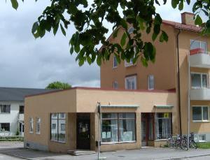 Kansliet LASS kansli är beläget på Gripgatan 16 i Linköping. Härifrån sköts medlemsregister, ekonomi, administration, kommunikation mm.