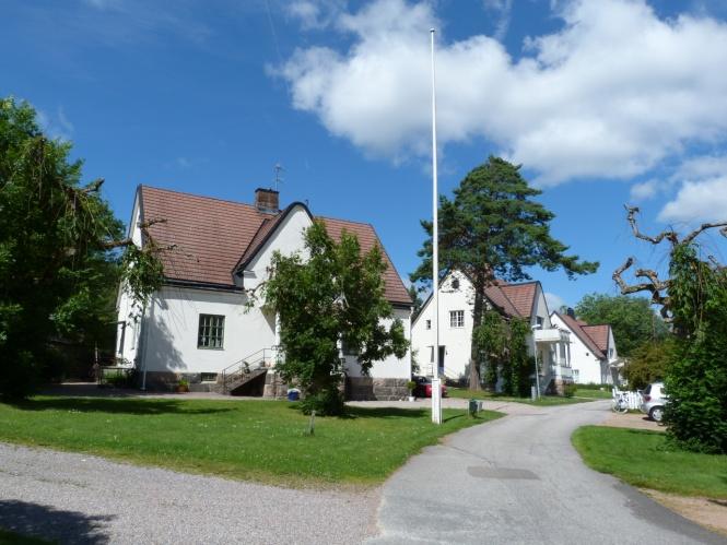 3. Beskriv på vilket sätt anläggningen/miljön är välbevarad Området är mycket välbevarat och en av de starkaste grunderna till detta är att området fortfarande används för både vattenkraftproduktion