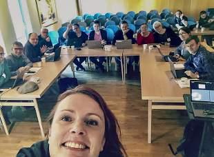 Malin Crona Kursledare, frilans Jens Finnäs Kursledare, frilans Kursen Bli en bättre viralgranskare med Åsa Larsson från Metros Viralgranskaren och Leo Wallentin från J++ som kursledare hölls 3