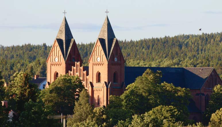 Kristinehamns församling I Kristinehamns kyrka hålls gudstjänst på söndagar kl. 10.00 under perioden 10/6-19/8. Mässor på onsdagar kl. 19.