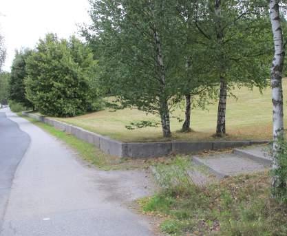 Från Linvävrtorpet frm till Frösundviks gångbro stiger cykelvägen och ligger ovn E4s nivå. Kist Sörentorp 15. p 15. Hgprken nldes på inititiv v Gustv III, 1780 v rkitekt Fredrik Mgnus Piper.