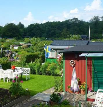 Småskligt koloniområde vid Ulriksdl (14, se krt på sid 35) Igelbäckens flck lndskp med blndskog (15, se krt på sid 35) Området omftts v Kvrnvretens koloniområde som uppfördes under 1950-tlet.