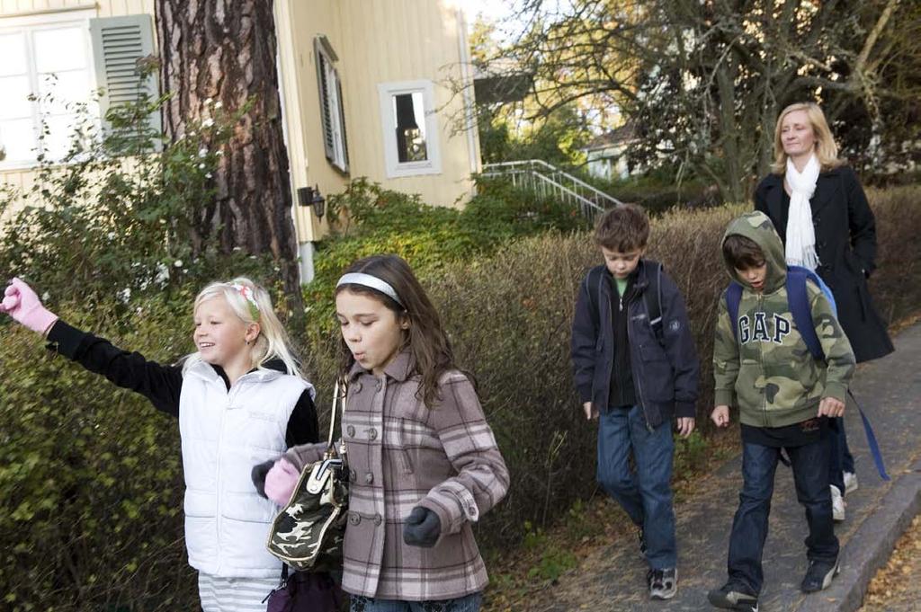Innehåll Inledning Arbetsgrupp Tidplan för genomförande av skolreseplan Beskrivning av skolan Syfte med skolreseplanen Fel!