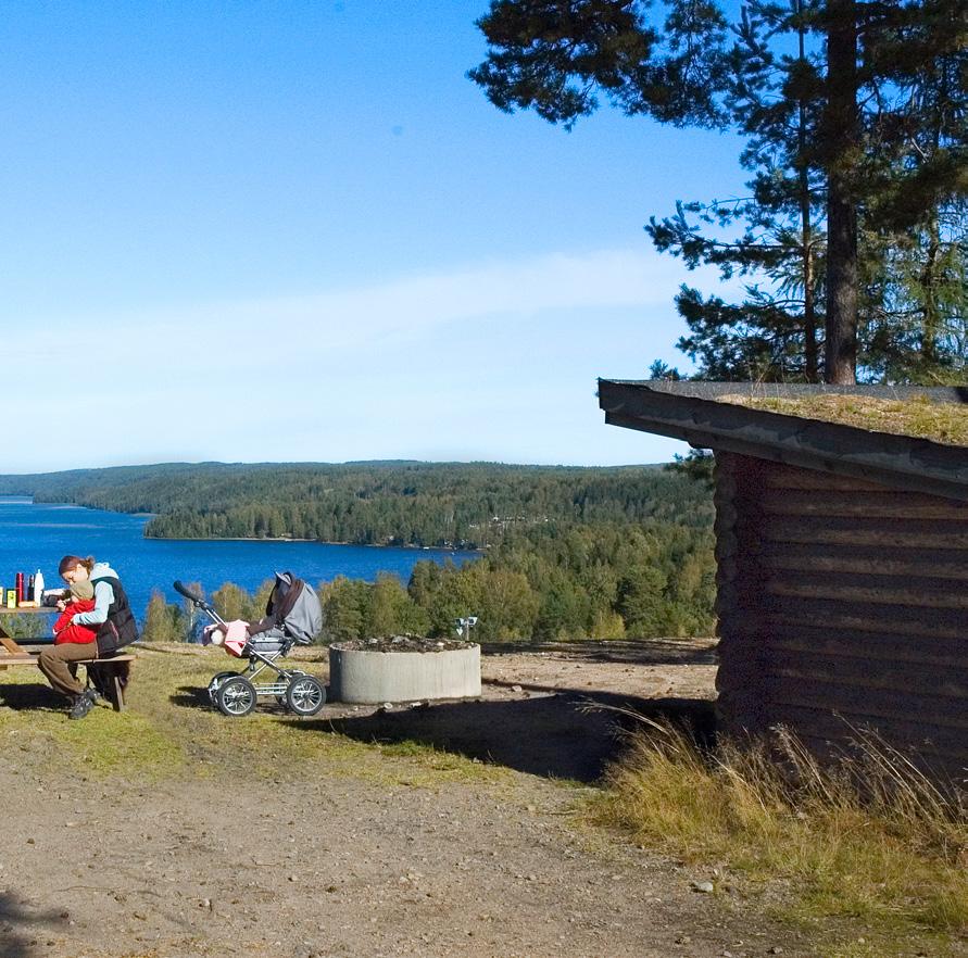 Här finns UPPLEVELSERNA NÄRA DIG Du kan bo på landsbygden eller mitt i centrum,