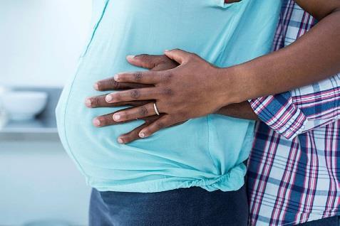 Gravid som tillhör medicinsk riskgrupp Vid följande sjukdomar eller tillstånd, bör kvinnan vaccineras tidigt i graviditeten, oavsett graviditetsvecka: - kronisk hjärtsjukdom - kronisk lungsjukdom,