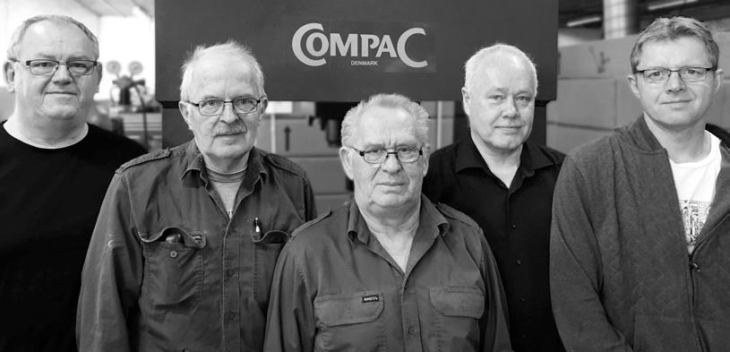 SÅ SKPR OMP VÄR Lifting is serious business We know! KR års fabriksgaranti riftsäkerhet Kundservice n investering, som löner sig!