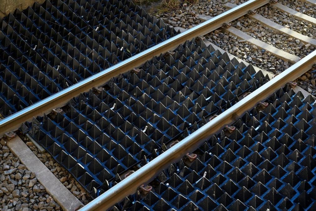 22 Implementera åtgärder för att öka säkerheten Handlingsplan Det är en bred palett av åtgärder som krävs för att öka säkerheten. De kommer också att beröra många olika delar av Trafikverket.
