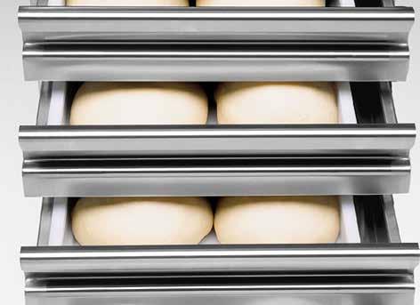 Pizzabänk L6 400x600 07-10106003-J-N-0 2 dörrar 1470x720x830 0,23 kw 07-10106002-J-N-0 3 dörrar 1980x720x830 0,28 kw 07-10106005-J-N-0 4 dörrar 2490x720x830 0,39 kw 07-10106011-J-N-0 5 dörrar