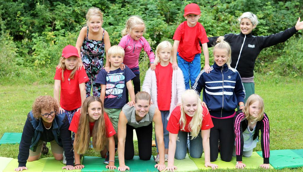 BARN- OCH UNGDOMSVERKSAMHET Alla i familjen påverkas när ett barn får primär immunbrist. Det är många som är i behov av kunskap när någon drabbas av en funktionsnedsättning.