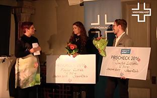 Årets bubblare i Vårdförbundspriset 2016 Ordförande Sineva Ribeiro delar ut priser vid vårdgalan och läser upp motiveringarna.