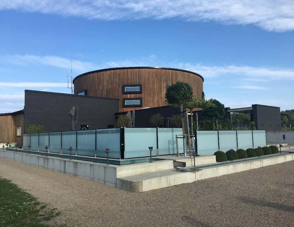 Årsmötet 2018 var förlagt till Simrishamn med Kåge & Els-Mari Schildt som arrangörer. Vi var 17 bilar som deltog vilket var ett rekordstort deltagande för årsmöte som tidigare varit ca 12-14 bilar.