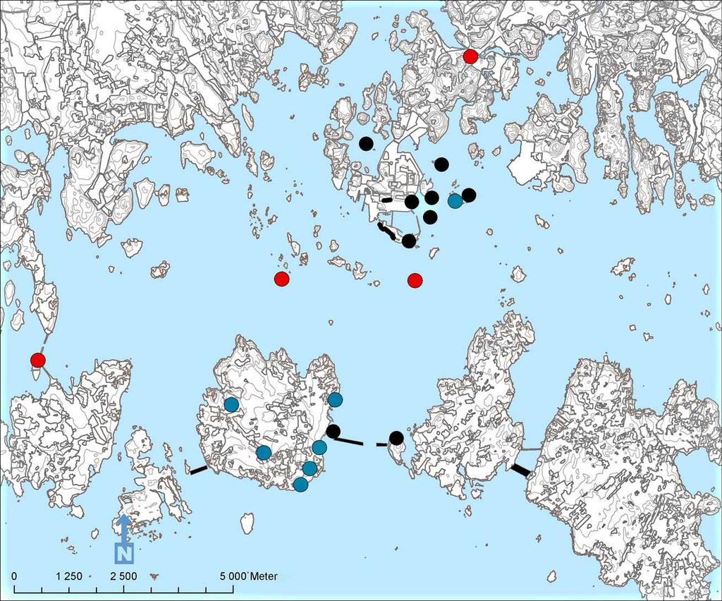 Försvarsanläggningar: befästningar, kruthus och farledsspärrar Enligt Dahlberghs plan skulle stora inloppet till Karlskrona befästas.