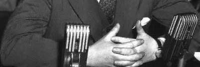 och minne John Louis Von Neumann (903-957) Det lagrade programmets princip, dvs