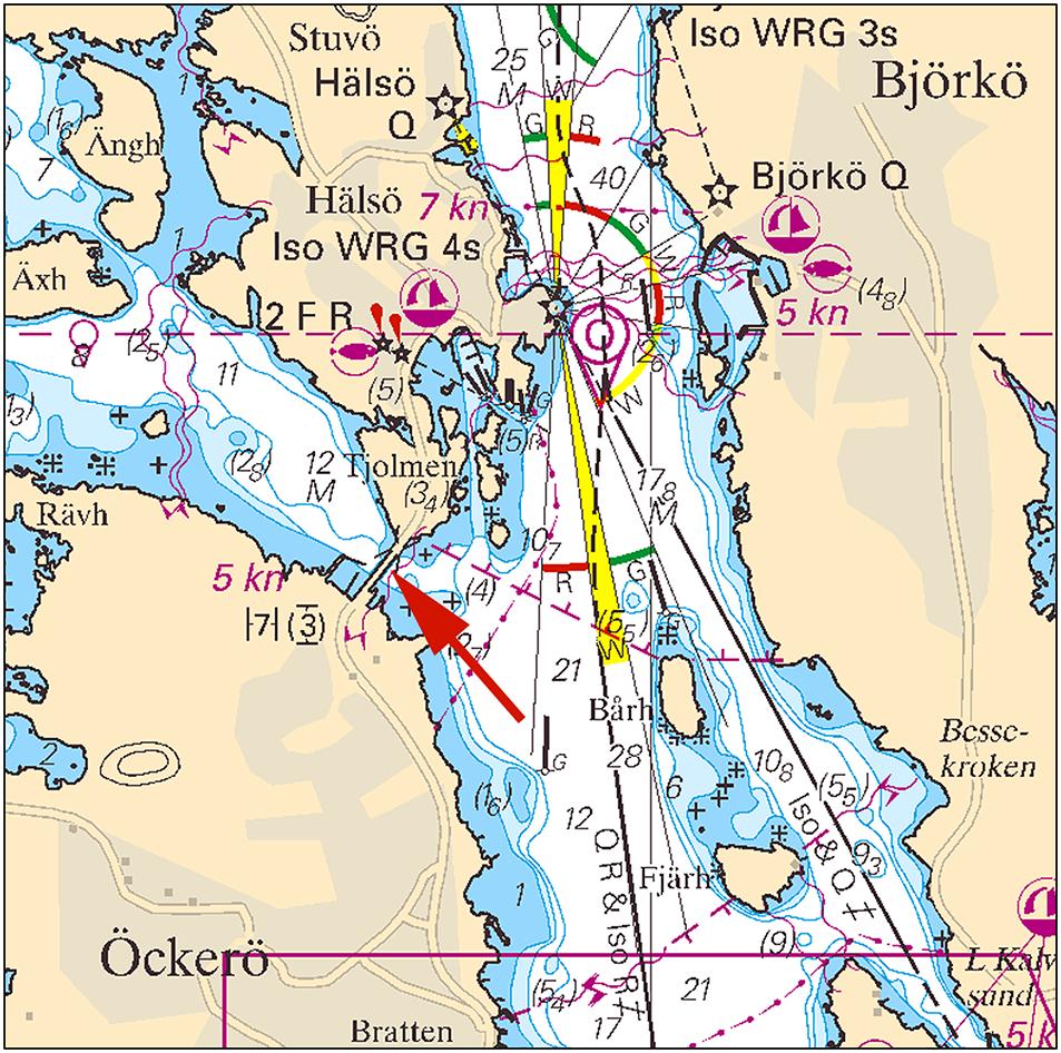 2016-10-27 12 Nr 622 Bron mellan Hälsö och Öckerö Öckerö kommun. Publ. 27 oktober 2016 Vänern och Trollhätte kanal * 11565 Sjökort: 132, 133 Sverige. Vänern och Trollhätte kanal. Otterbäcken - Sjötorp.