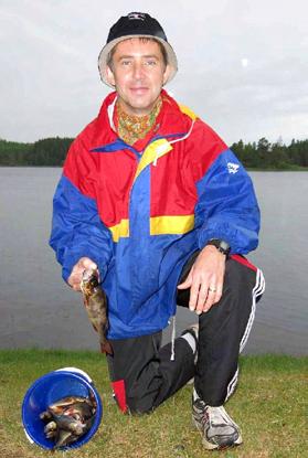 Metar-KM, Fjättmunn, onsdagen den 19 juni 2013 Det är 20 år sen sist men nu slog Ragge till igen! Metar-KM firar faktiskt 20 år i år.