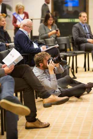 INLEDNING FÖRVALTNINGSBERÄTTELSE BALANS-OCH RESULTATRÄKNING BILAGOR likvida medel till systemet och genom ett kontinuerligt förebyggande arbete och krishantering.