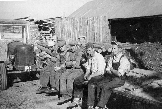 Vet ej, Bernt Fransson Uppsala, Verner Fransson Bäck, bakom Ivar