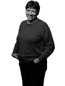 Ylva Swensson Måndagen den 10 september. Stockholm på trekvart En timme om konst och konstigheter Journalisten Eva-Karin Gyllenberg är sedan många år medarbetare i DN.
