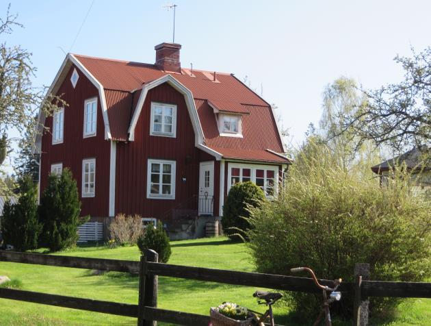 Ester och åtta barn ha bott.