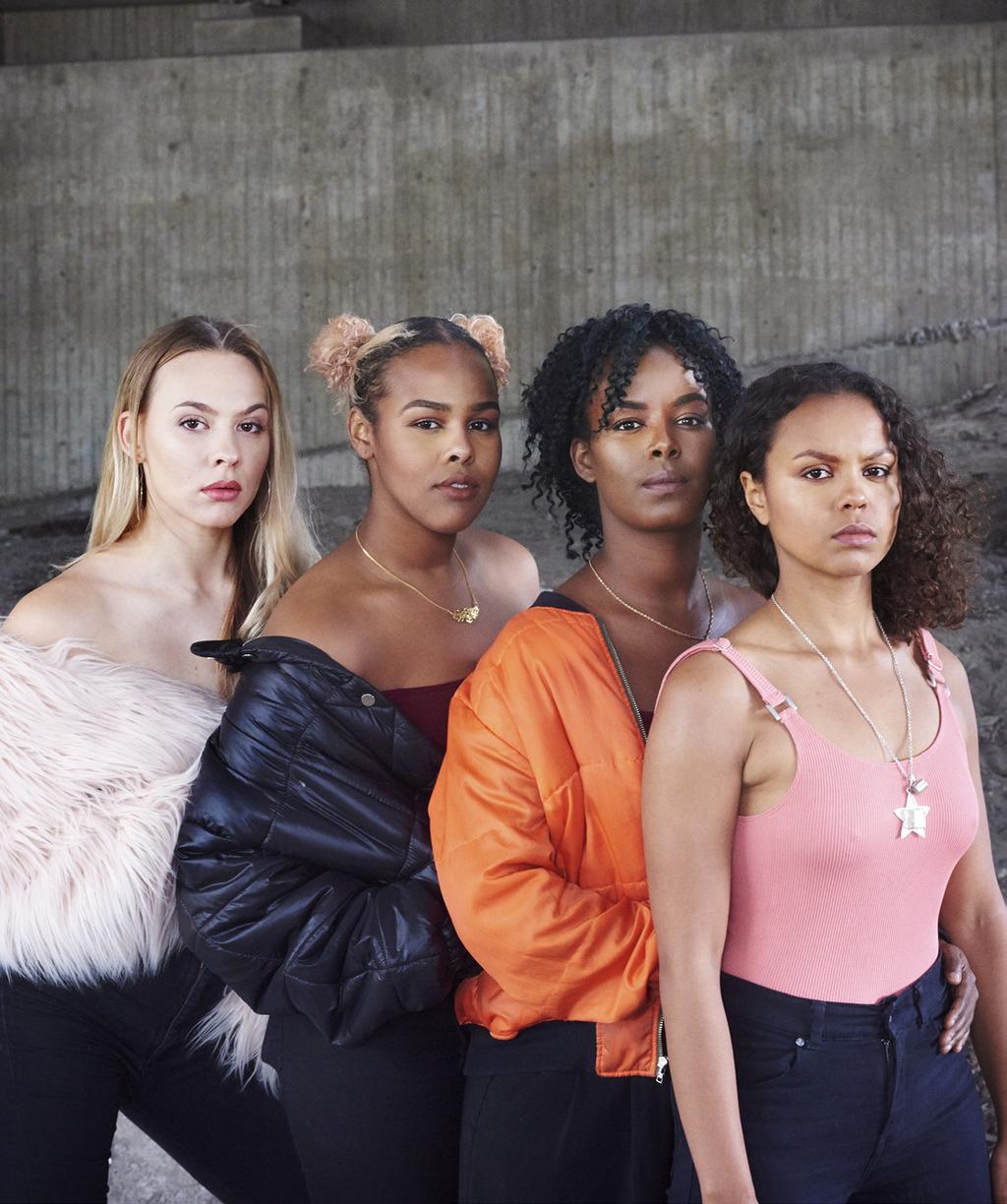 Dans Möt Sveriges dancehallelit Mars 2019 Koreografi: Imenella Mohammed Konstnärligt team: Unruly Feminity Musikmix: Rut Roos Foto: Anna Huerta THIRD CULTURE KIDS Dancehall som kommer från Jamaica är