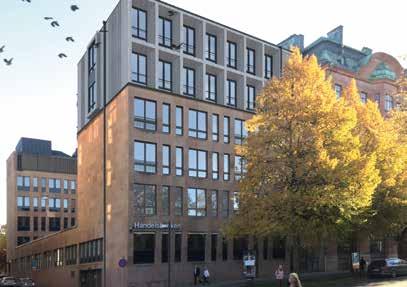 Området, som kallas Kvarnbacken, ligger centralt nära Motala ström, universitetet och Louis De Geer konsert & kongress.