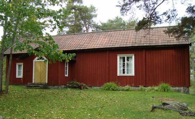 Husen och deras ursprung Den 13 februari 1925 fick den då nybildade Frösåkers Hembygdsförening ett positivt svar på en skrivelse till Stadsfullmäktige om att få disponera ett område för att få till