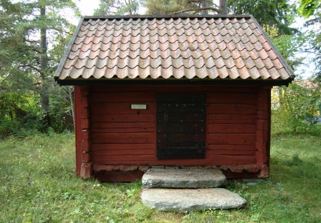 Bilstaboden är en 1600-tals insaltnings- och matbod som kommer från Tånga gård i Upplands-Ekeby socken.