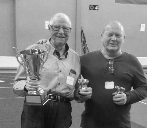 Ytterligare en seger i mattcurling Första pris Lars Clamfors och Leif Karlsson Tredje pris Bengt Gustavsson och Nils Thoor Den 8:de november 2017 ställde 26 lag upp i detta traditionstyngda