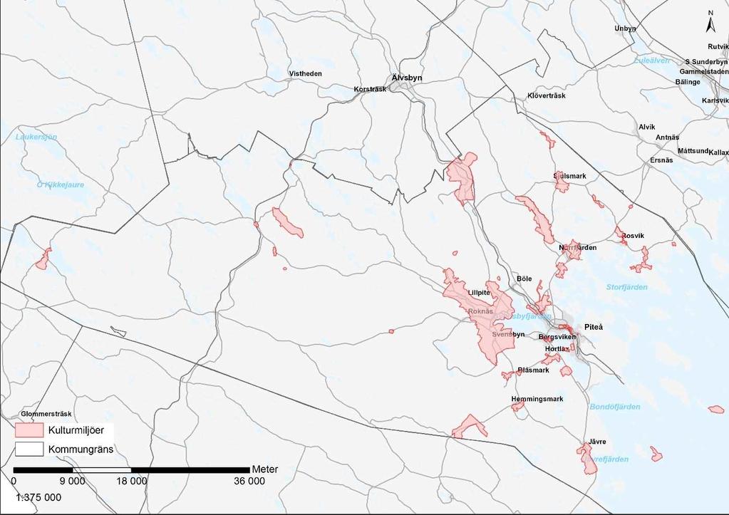 Utomhusbelysning av fasader väljs efter byggnadens arkitektur och omgivningens miljö och behov. Inomhusbelysning ska planeras efter branschstandard, exempelvis Ljuskulturs rekommendationer. 3.6.