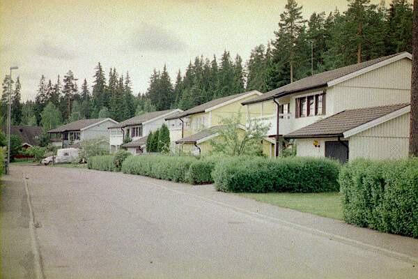 Persgårds Väg 1999 Fotograf: Olle Stålberg Pilt Jans Väg 1978 Pilt Jans Väg har fått sitt namn efter gårdsnamnet Piltes i Nygårdarna. I början av 1800- talet bodde där Pilt Jan Mattson.