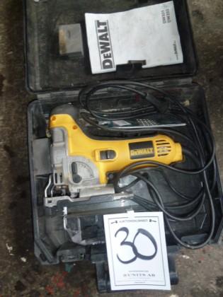 00 kr exkl moms Sticksåg DeWalt