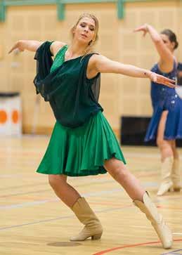 Slowdance utmärker sig genom att man ska berätta en historia med sin dans och Karen med sin bakgrund i bland annat balett och teater var den bäst lämpade instruktören man kunde ha önskat sig.