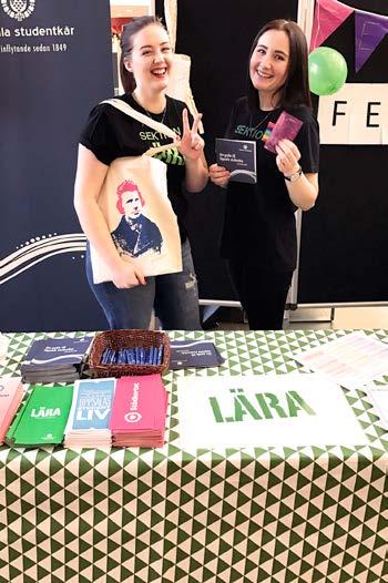 Utlands-VFU. Som lärarstudent har du möjlighet att ansöka om VFU-placering i utlandet. För mer information gå in på www.uu.se/ lararstudent. VFU-placering på egen arbetsplats.