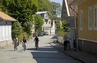 i Alingsås AB AlbaCon AB Lärkvägen 4 Box 14001 441 40, ALINGSÅS 400 20, GÖTEBORG 0322-14000 031-7037182 Mårten Krantz Richard Öberg Nybyggnad Förskola 1220kvm Byggtekniskt