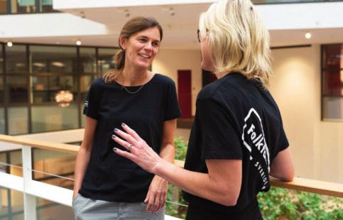 21 landsting bildar Folktandvården Sverige och under de tre dagarna hoppas Ann och Viktoria att människor möts över gränserna. Vi vill trycka på vi-känslan.