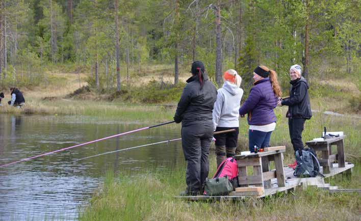 TJEJFISKETS DAG, 15 JUNI Tjejfiskets dag arrangerades första gången 2010. Syftet med dagen är att få fler kvinnor att prova på fiske och komma ut till våra fiskevatten.