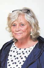 Öka delaktgheten Ytterlgare en orsak är, enlgt Alexander Ramsng, att många soconomer saknar nskter bakgrunden tll de budgetbeslut som socalnämnden klubbar genom.