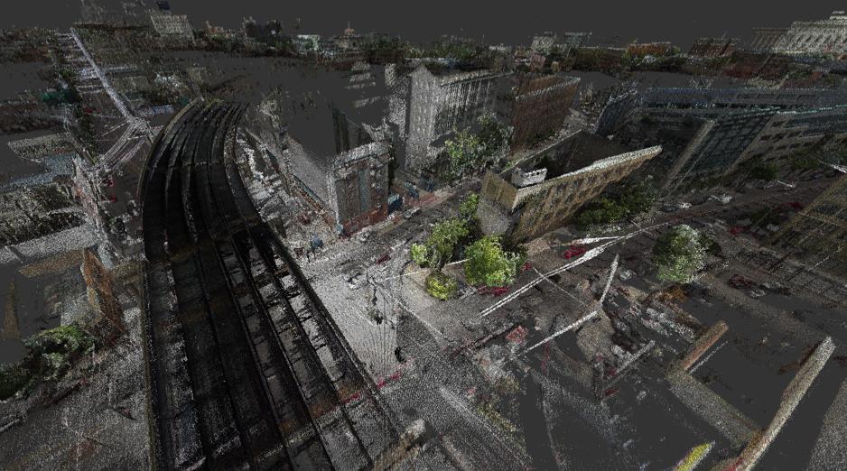 samhällsplanering och granskning av byggnader och annan utemiljö för att hitta bättre lösningar på problem, se Figur 9. Figur 9: 3D-modell av stadsmiljöer (BIM task group, 2013). 2.7.