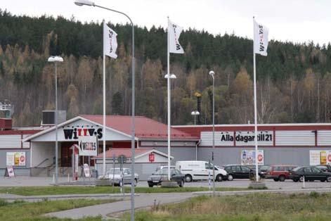 Förskolor finns på Granberg och Nyhamre.