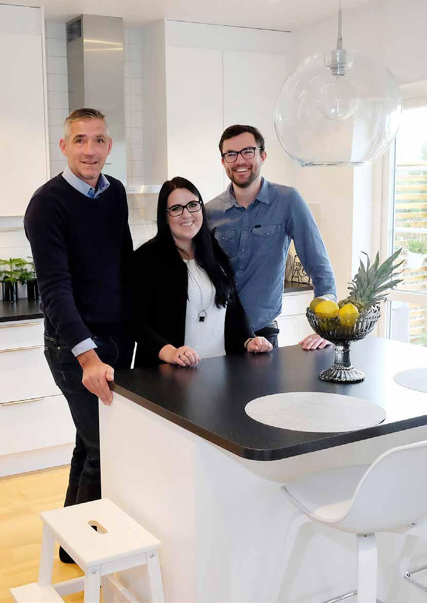18 / VÅRA KUNDER VÅRA KUNDER / 19 Trygghet och ett pris att lita på Natalie Ojala och Andreas Haglund från Borås funderade på att köpa en begagnad villa.