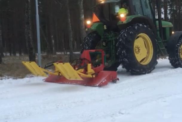 Snötillverkning För att kunna tillverka konstsnö krävs till en början att temperaturen är under minus 3 grader. För att spruta snö krävs det oftast minst tre personer per skift som bl.a. hjälps åt med att förflytta kanonerna så snön fördelas på ett bra sätt.