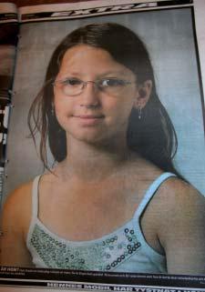 Karolina blev knivmördad Tioåriga Karolina Johansson mördades den 27 maj 2000 när hon tältade med några kompisar mitt i samhället i Orrefors.