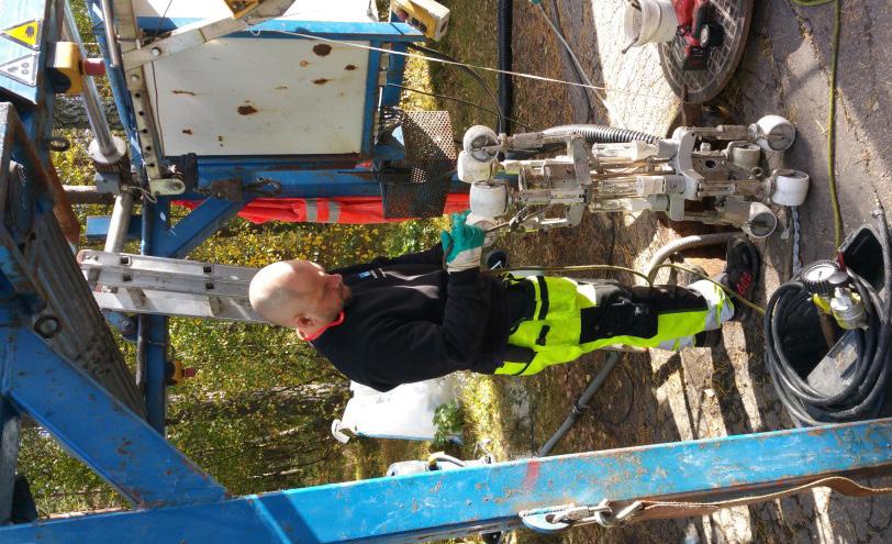 Flexibla foder (strumpa) är en vanlig metod som främst används för renovering av befintliga spill- och dagvattenledningar i betong.