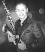 Daniel har uppträtt bl a på Wallmans salonger, varit värd på Birka Paradise mm. Med Daniel Yngwe får vi en originell och omväxlande show, innehållande sång, saxofon, elektrisk saxofon och komedi.